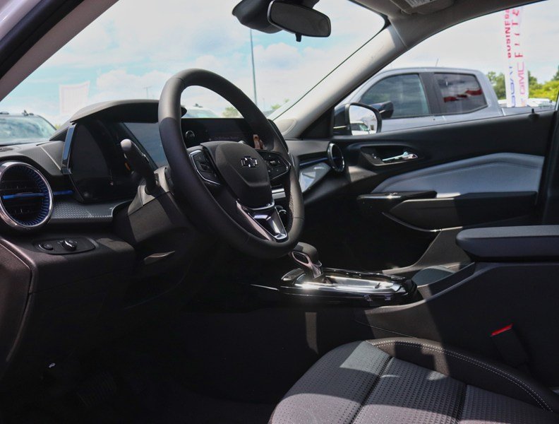 2026 Chevrolet Trax FWD 4dr LT