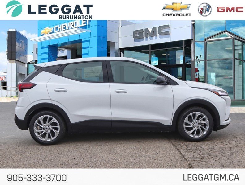 2027 Chevrolet Bolt FWD 4dr LT
