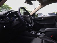 2020 Ford Escape Titanium Hybrid | AWD | PREM PKG | ROOF | NAV |B&O