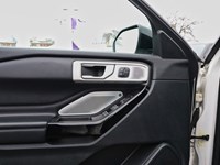 2022 Ford Explorer Platinum | 4WD | 3.0L | TECH PKG | ROOF | NAV |21s