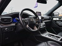 2022 Ford Explorer Platinum | 4WD | 3.0L | TECH PKG | ROOF | NAV |21s