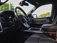 2022 RAM 1500 Classic Warlock | 4X4 | 5.7L |NAV| HTD STR WHL| PREM SOUND