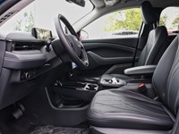 2025 Ford Mustang Mach-E Select | AWD | EXT BAT | COMF PKG | MB PWR CORD