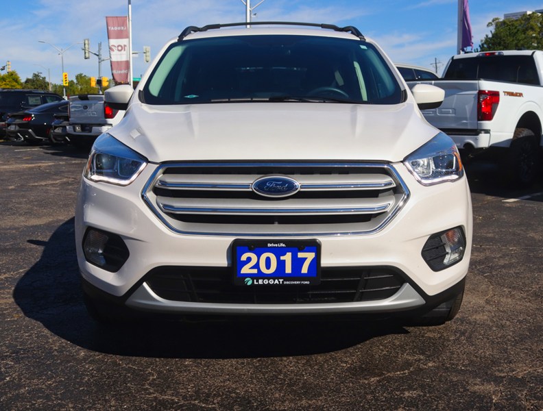 2017 Ford Escape SE | 1.5L | NAV | BLIS | HTD SEATS | ALLOYS