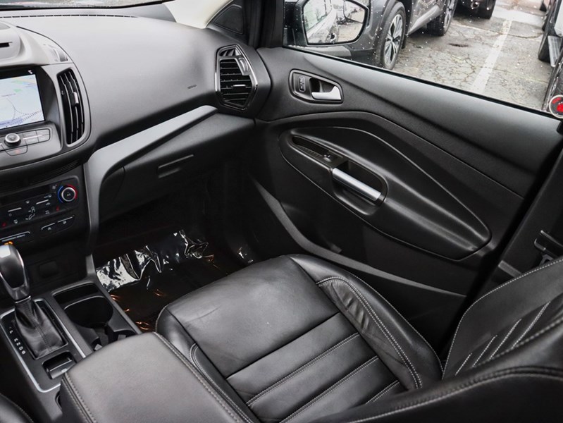 2018 Ford Escape SEL | 1.5L | ROOF | NAV | TOW | PWR LFT GATE