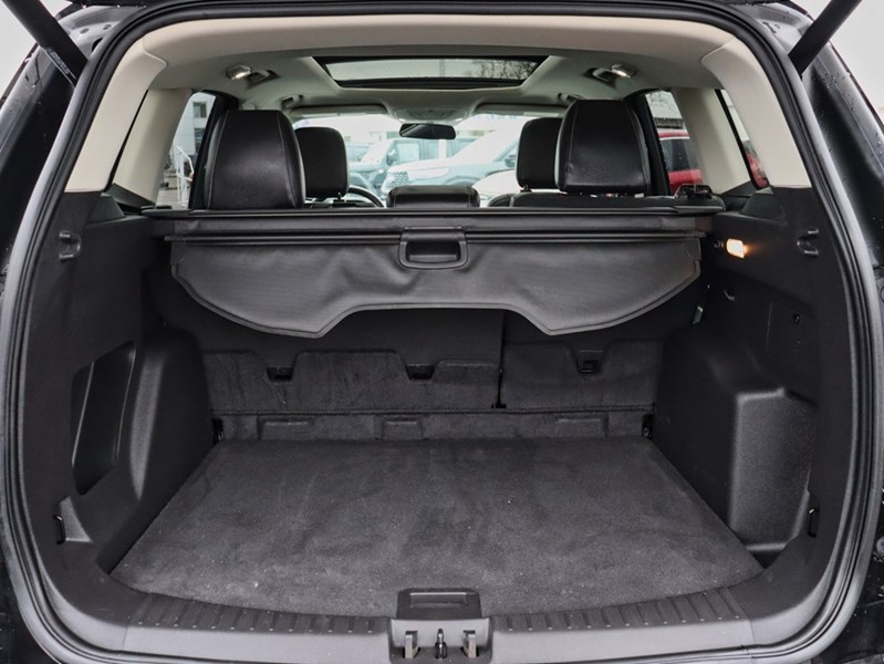 2018 Ford Escape SEL | 1.5L | ROOF | NAV | TOW | PWR LFT GATE