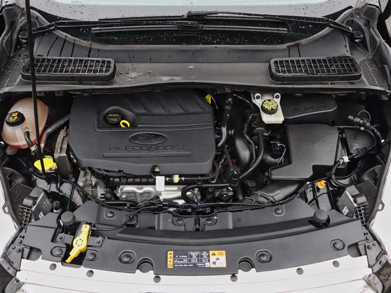 2018 Ford Escape SEL | 1.5L | ROOF | NAV | TOW | PWR LFT GATE