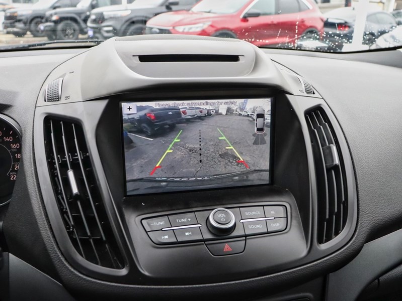 2018 Ford Escape SEL | 1.5L | ROOF | NAV | TOW | PWR LFT GATE