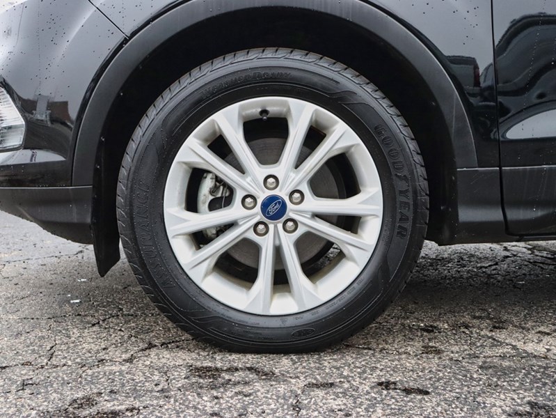 2018 Ford Escape SEL | 1.5L | ROOF | NAV | TOW | PWR LFT GATE