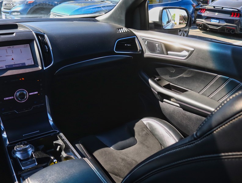 2020 Ford Edge ST | AWD | 2.7L | NAV | ROOF | ADPTV CRUISE | 21s