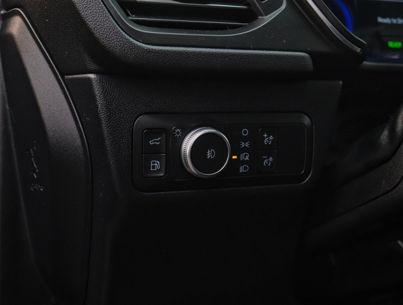 2020 Ford Escape Titanium Hybrid | AWD | ROOF | NAV | LEATHER