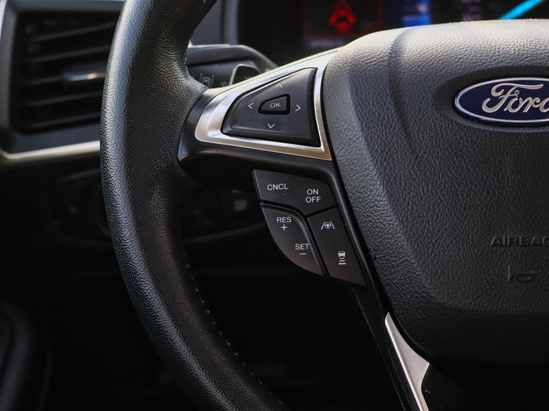 2022 Ford Edge Titanium | AWD | NAV | ROOF | TOW | HTD STR WHL