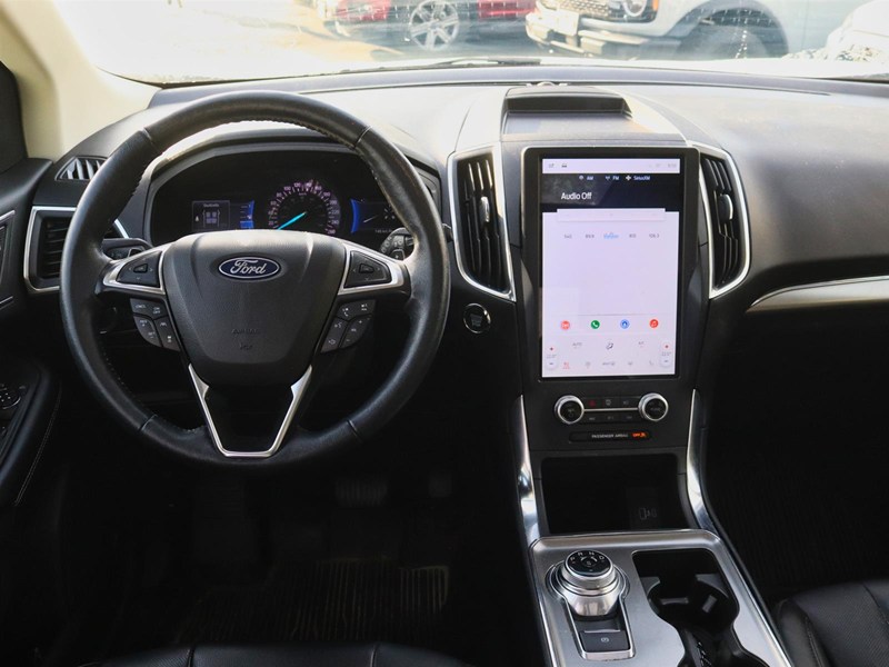 2022 Ford Edge Titanium | AWD | NAV | ROOF | TOW | HTD STR WHL