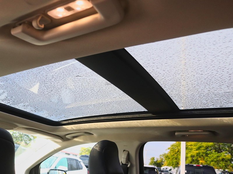 2022 Ford Edge Titanium | AWD | NAV | ROOF | TOW | HTD STR WHL