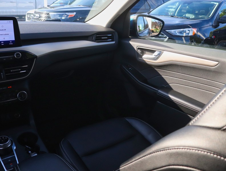 2022 Ford Escape SEL Hybrid | AWD | TECH PKG | ADAPTV CRUISE | B&O