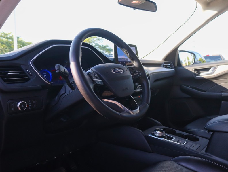 2022 Ford Escape SEL Hybrid | AWD | TECH PKG | ADAPTV CRUISE | B&O