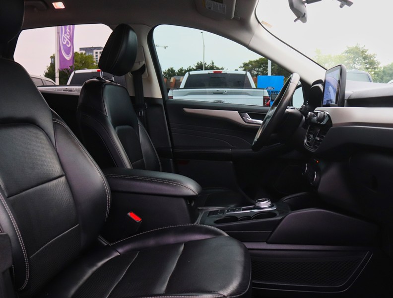 2022 Ford Escape SEL | AWD | 2.0L | ADPTV CRUISE | TECH PKG | TOW