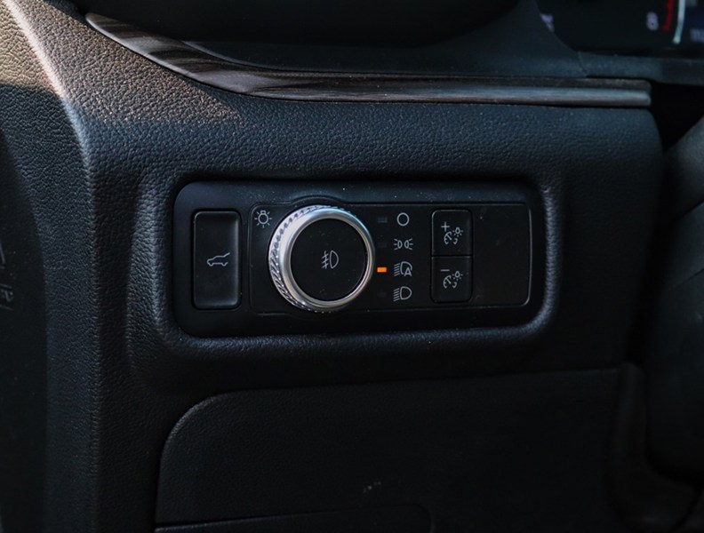 2022 Ford Explorer Limited | 4WD | NAV | 360 | HTD/COOL SEATS | B&O