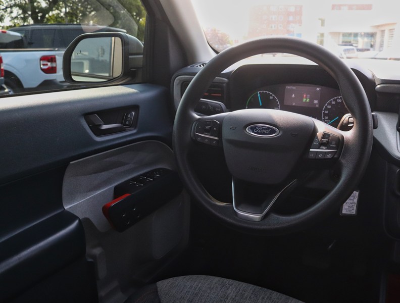 2022 Ford Maverick XLT | HYBRID | CO-PILOT | HITCH | SPRAY-IN