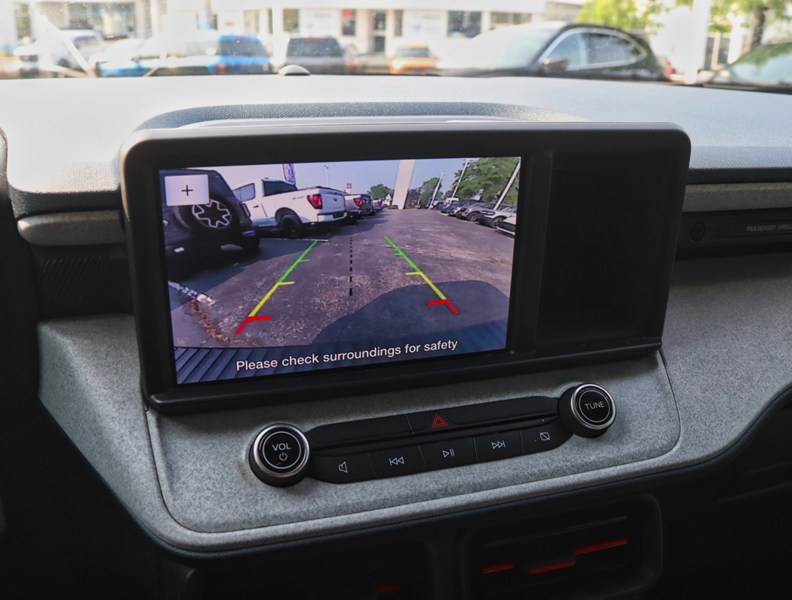 2022 Ford Maverick XLT | HYBRID | CO-PILOT | HITCH | SPRAY-IN