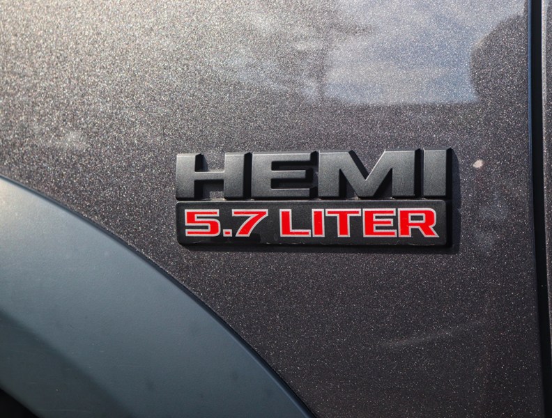 2022 RAM 1500 Classic Warlock | 4X4 | 5.7L |NAV| HTD STR WHL| PREM SOUND
