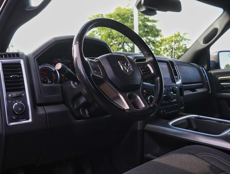 2022 RAM 1500 Classic Warlock | 4X4 | 5.7L |NAV| HTD STR WHL| PREM SOUND