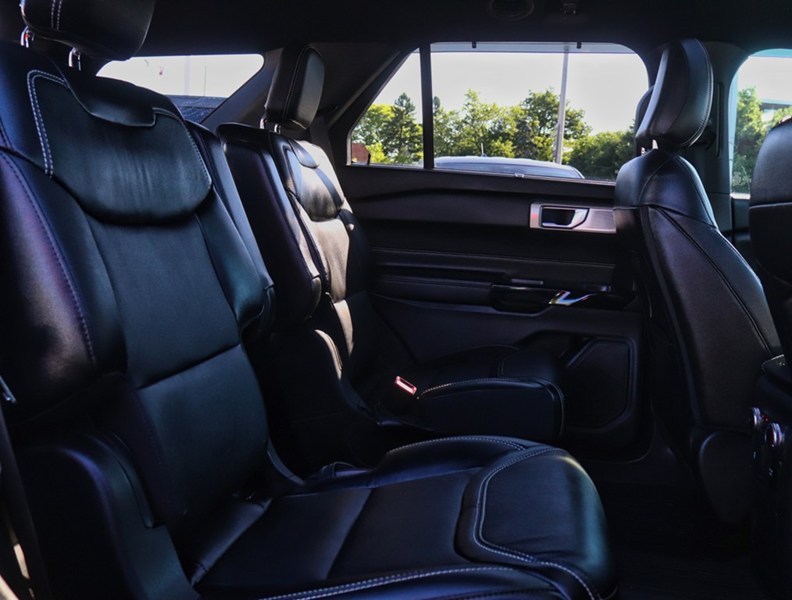 2023 Ford Explorer ST | 4WD | 3.0L | ROOF | TECH PKG | 360 | 21s