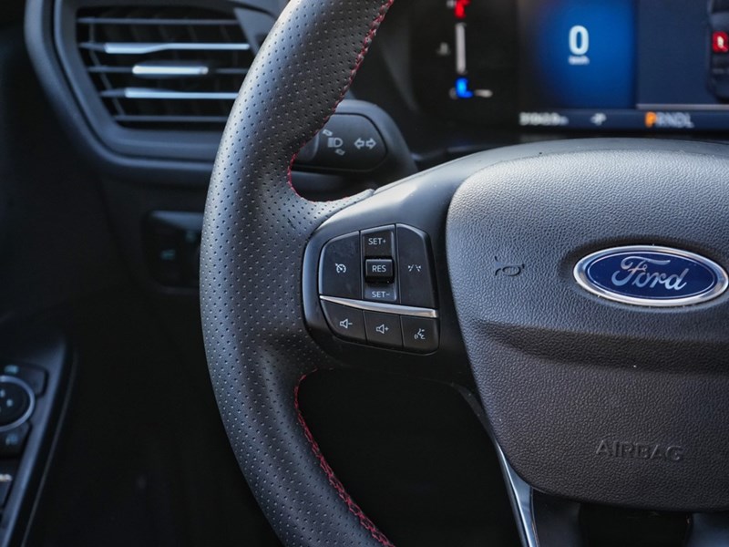 2024 Ford Escape ST-Line | AWD | 1.5L | ROOF | HTD STR WHL | BLIS