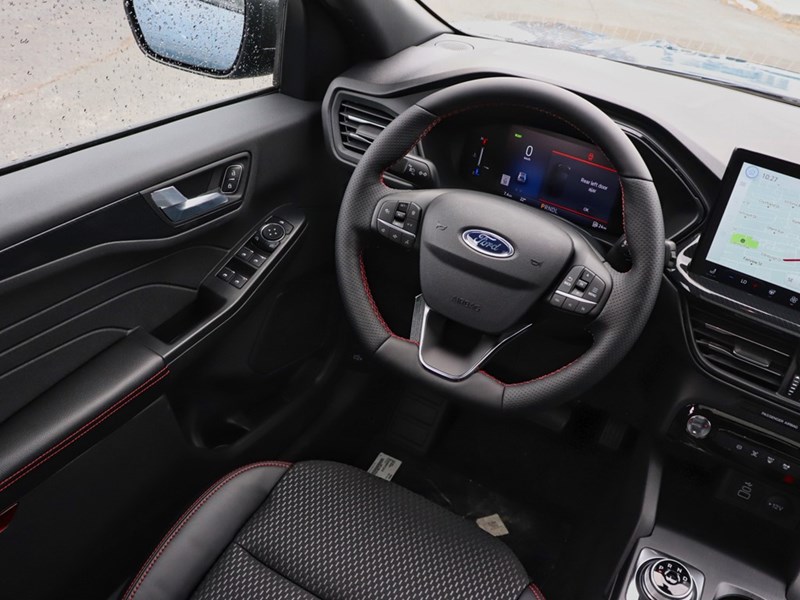 2025 Ford Escape ST-Line Select | AWD | 2.0L | TECH 2 | ROOF | TOW