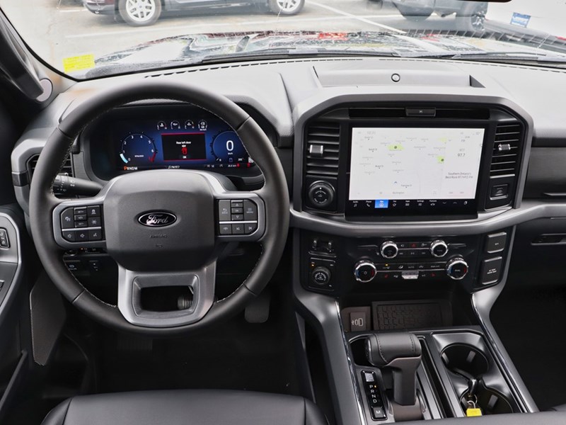 2025 Ford F-150 XLT | 4X4 | 2.7L | 303A| BLK PK PLS |ROOF | BD UTL
