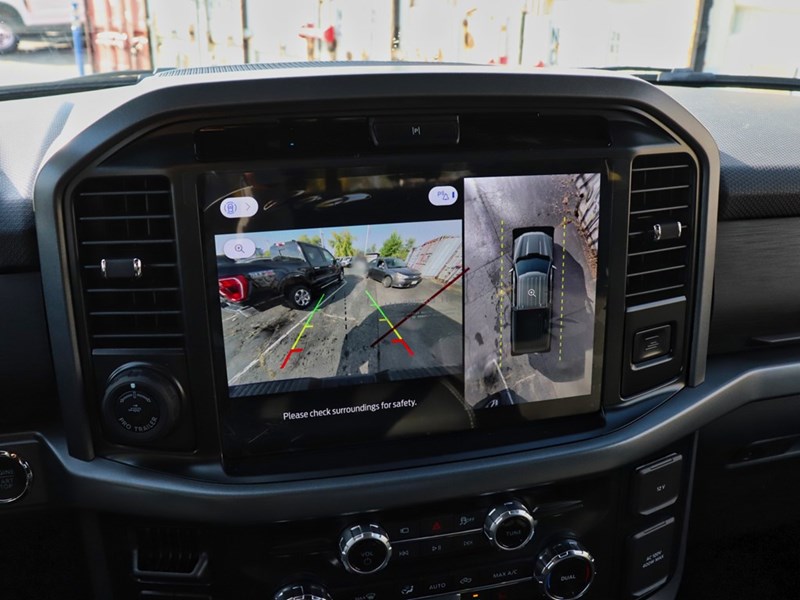 2025 Ford F-150 XLT | 4X4 | 2.7L | 302A | BLK PKG PLS | 360 | 20s