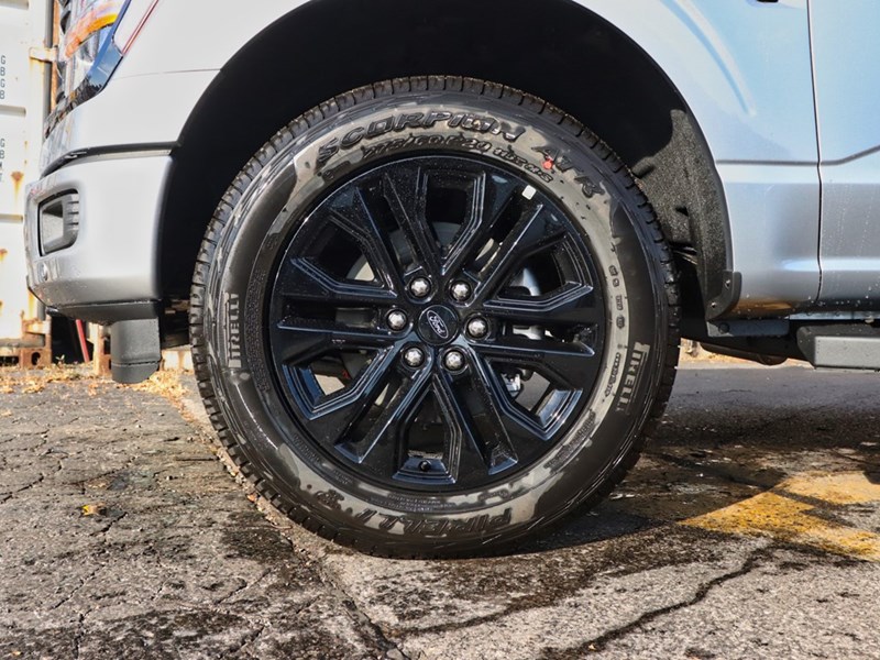2025 Ford F-150 XLT | 4X4 | 2.7L | 302A | BLK PKG PLS | 360 | 20s