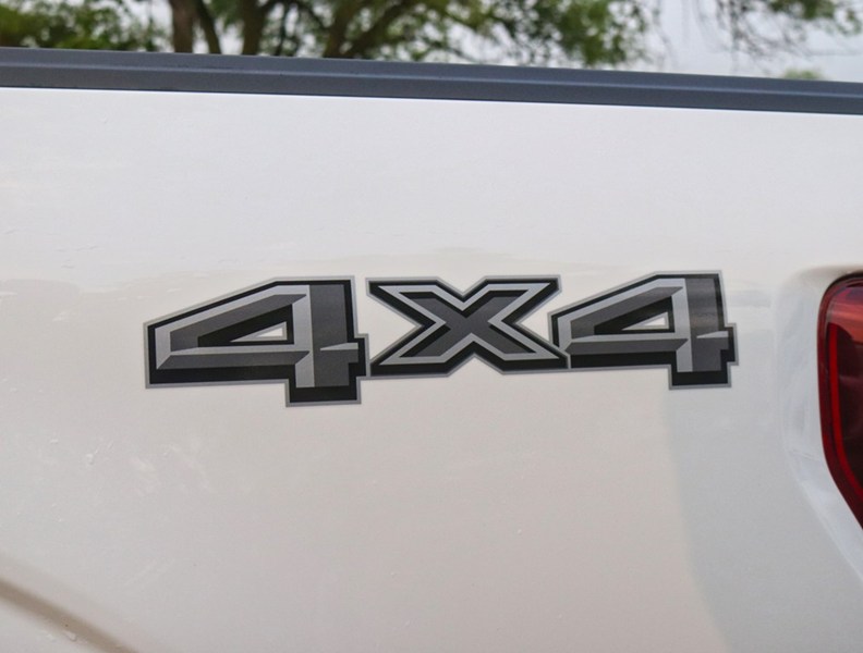 2025 Ford F-150 XLT | 4X4 | 5.0L | 302A | LIFT KIT | BORLA | 20s