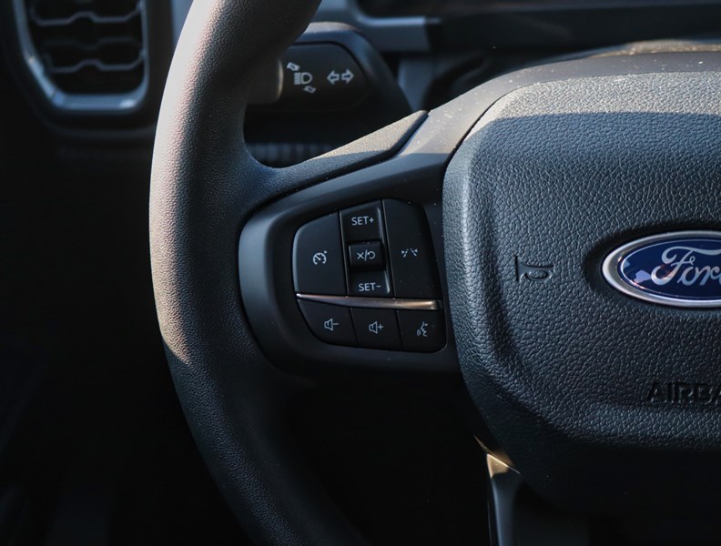 2025 Ford Ranger STX | 4X4 | 2.3L | RUNN BRDS | TOW | CARPET FLRS
