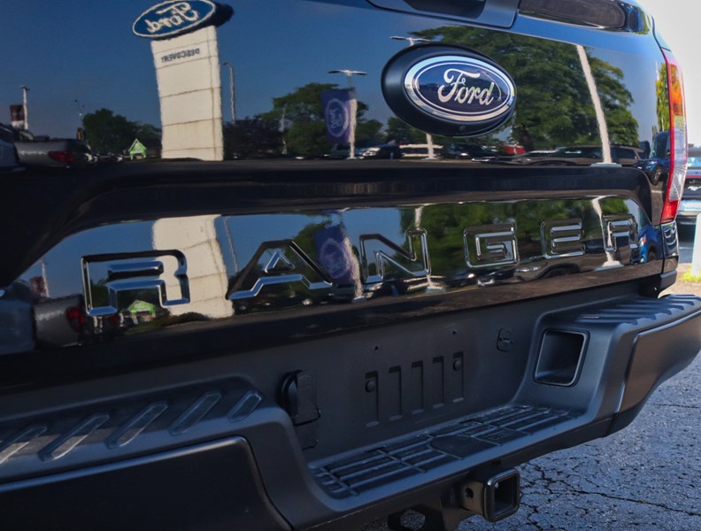 2025 Ford Ranger STX | 4X4 | 2.3L | RUNN BRDS | TOW | CARPET FLRS