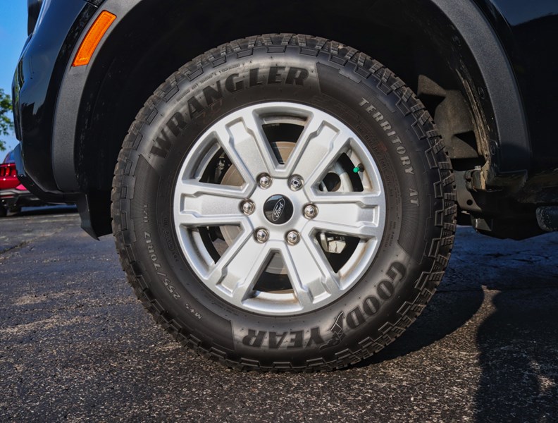 2025 Ford Ranger STX | 4X4 | 2.3L | RUNN BRDS | TOW | CARPET FLRS