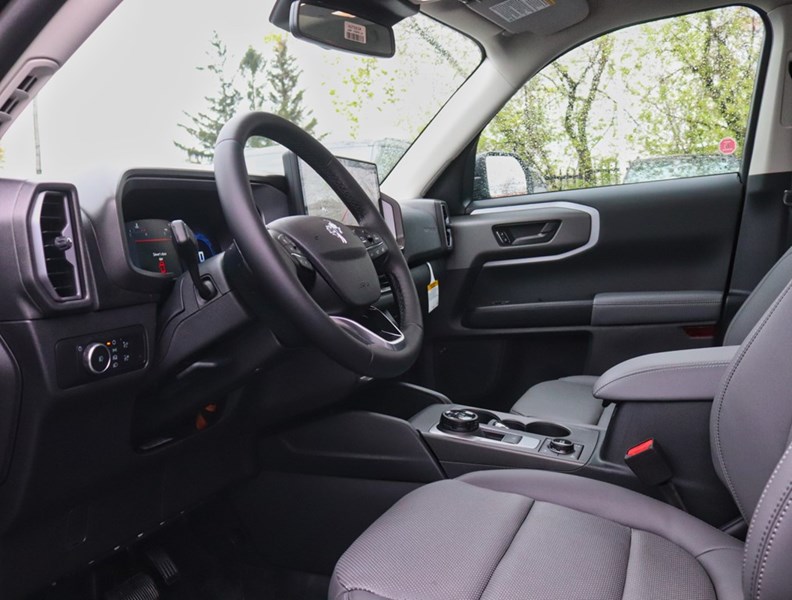 2026 Ford Bronco Sport Badlands | 4x4 | 2.0L | ROOF | TECH PKG