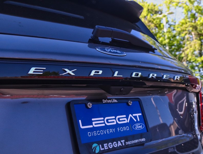 2026 Ford Explorer Active | 4WD | COMF PKG | ROOF | CRBN 20s