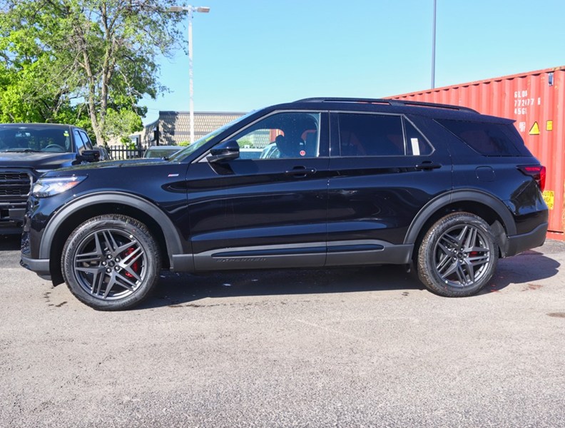 2026 Ford Explorer ST-Line | 4WD | PREM PKG | STREET PK | ROOF