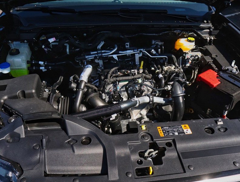 2026 Ford Ranger XLT | 4X4 | 2.3L | 300A | RUNN BRDS | TOW