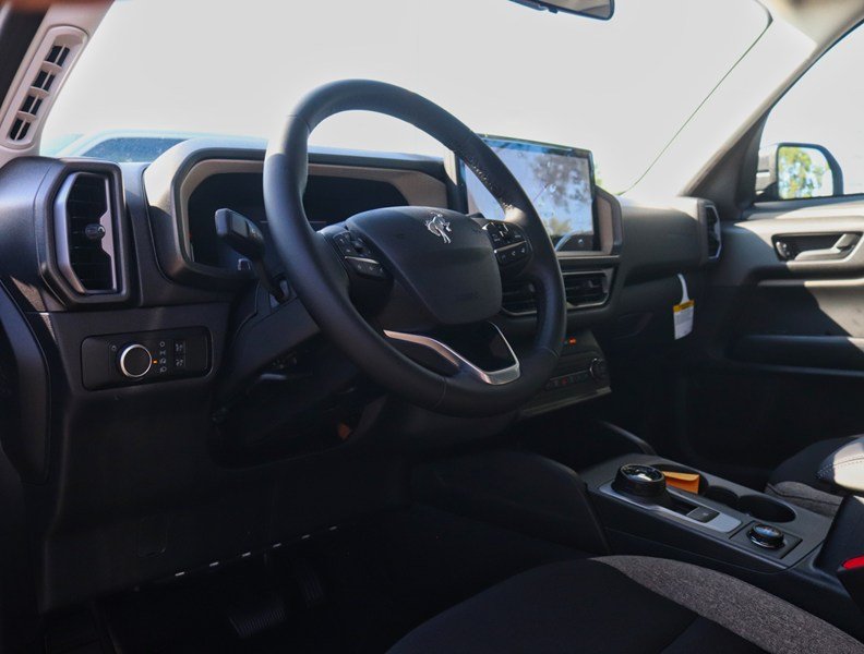2026 Ford Bronco Sport Big Bend | 4X4 | 1.5L | ROOF | CONV PKG | 17s