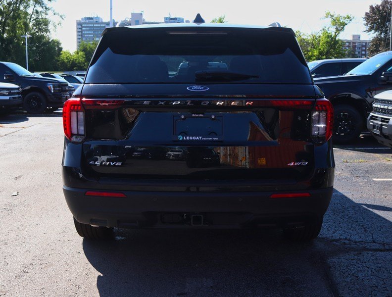 2026 Ford Explorer Active | 4WD