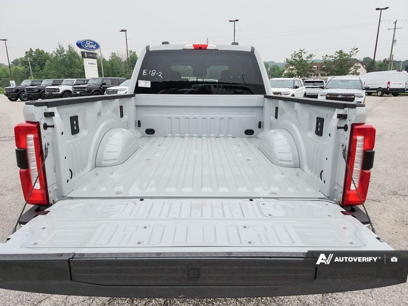 2026 Ford F-250 XLT 4WD Crew Cab 6.75' Box