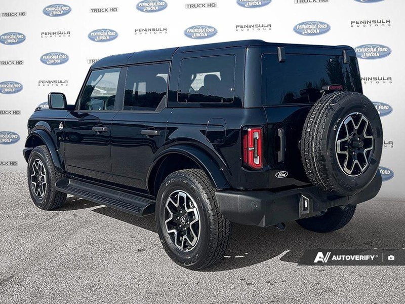 2026 Ford Bronco Outer Banks 4 Door 4x4
