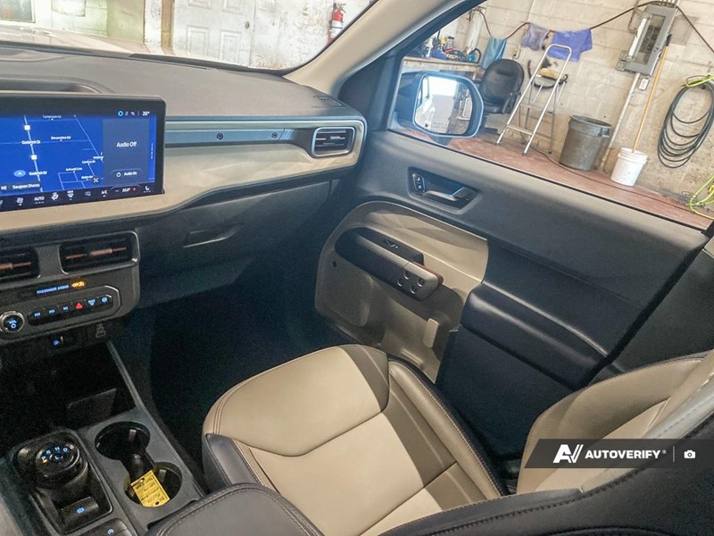 2025 Ford Maverick LARIAT AWD SuperCrew