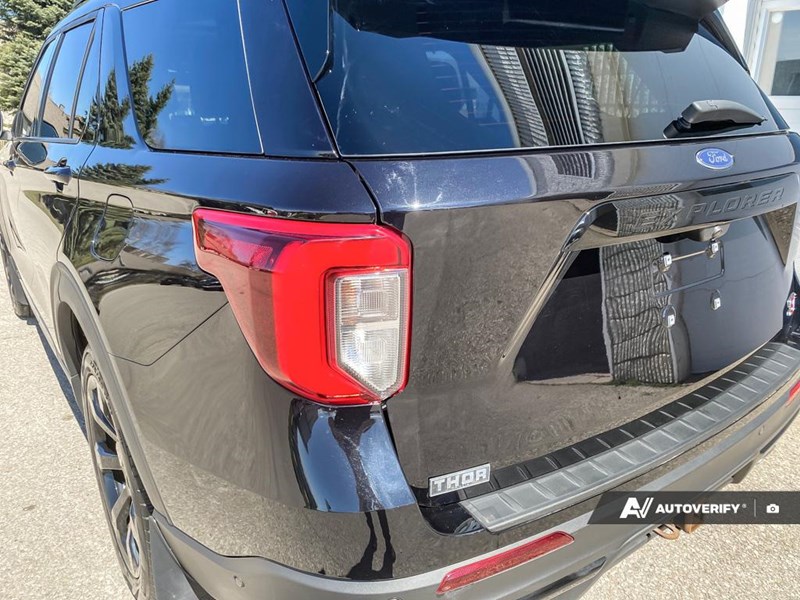 2022 Ford Explorer ST 4WD