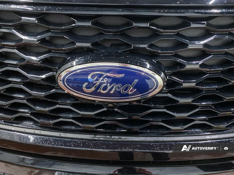 2023 Ford Explorer ST 4WD