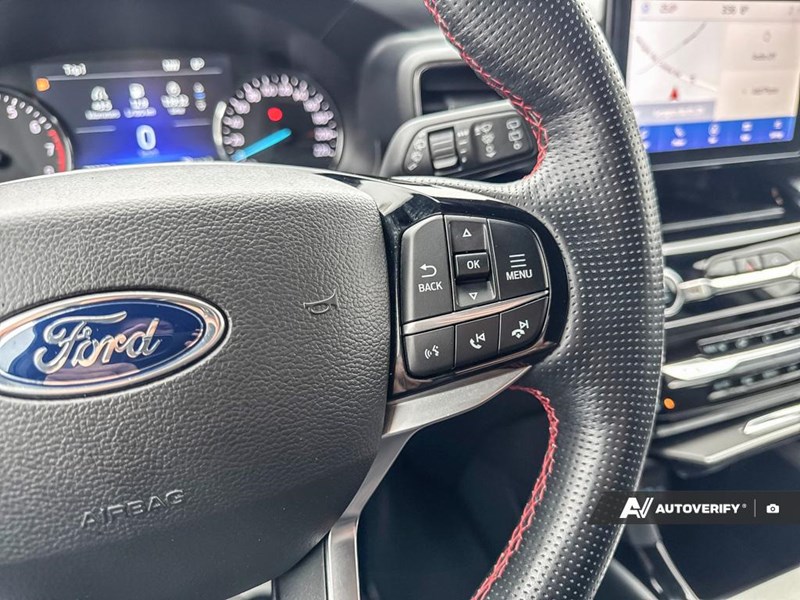 2022 Ford Explorer ST-Line 4WD