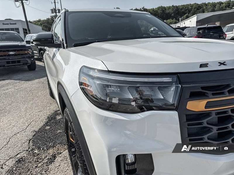 2026 Ford Explorer Tremor 4WD