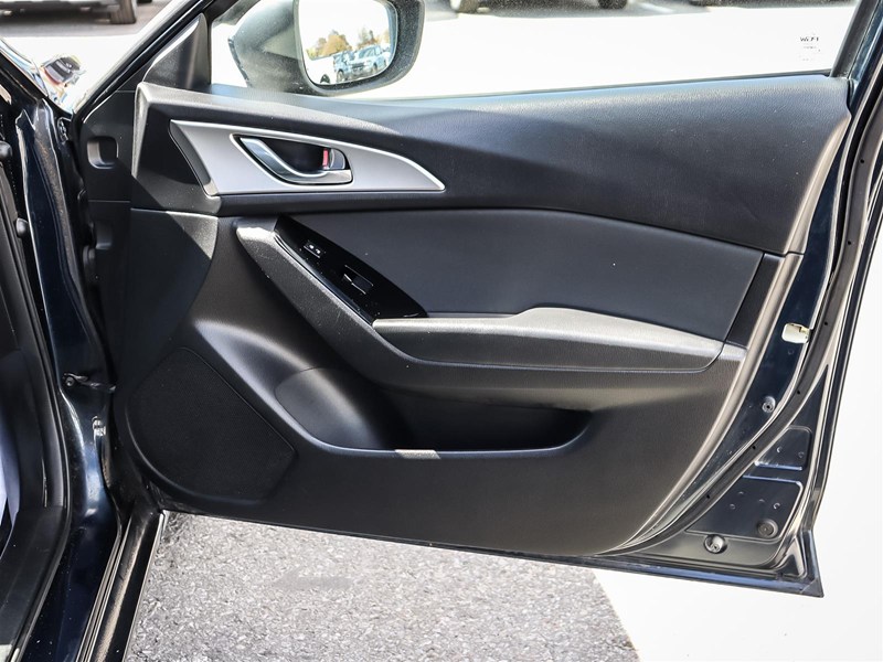 2018 Mazda Mazda3 Sport GS Manual